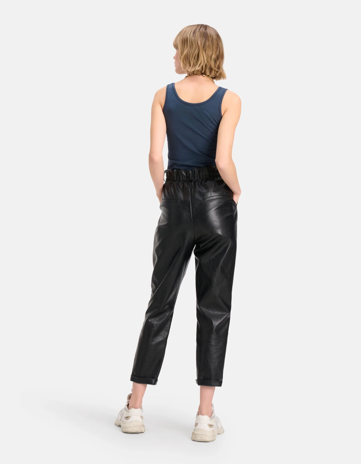 Basis Tanktop Donkerblauw 3 Basis Tanktop Donkerblauw - Afbeelding 3