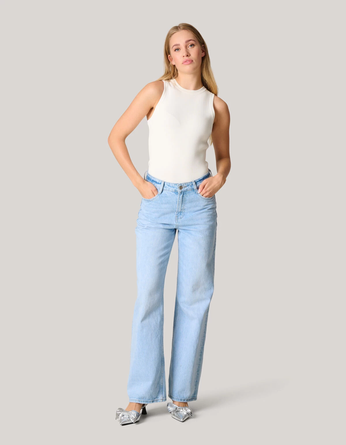 Halter Top Gebroken Wit 1 Halter Top Gebroken Wit