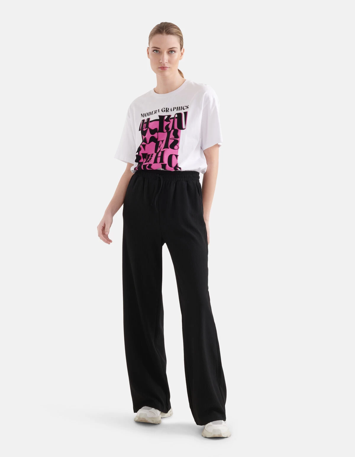 Crinkle Wide Leg Broek Zwart 2 Crinkle Wide Leg Broek Zwart - Afbeelding 2