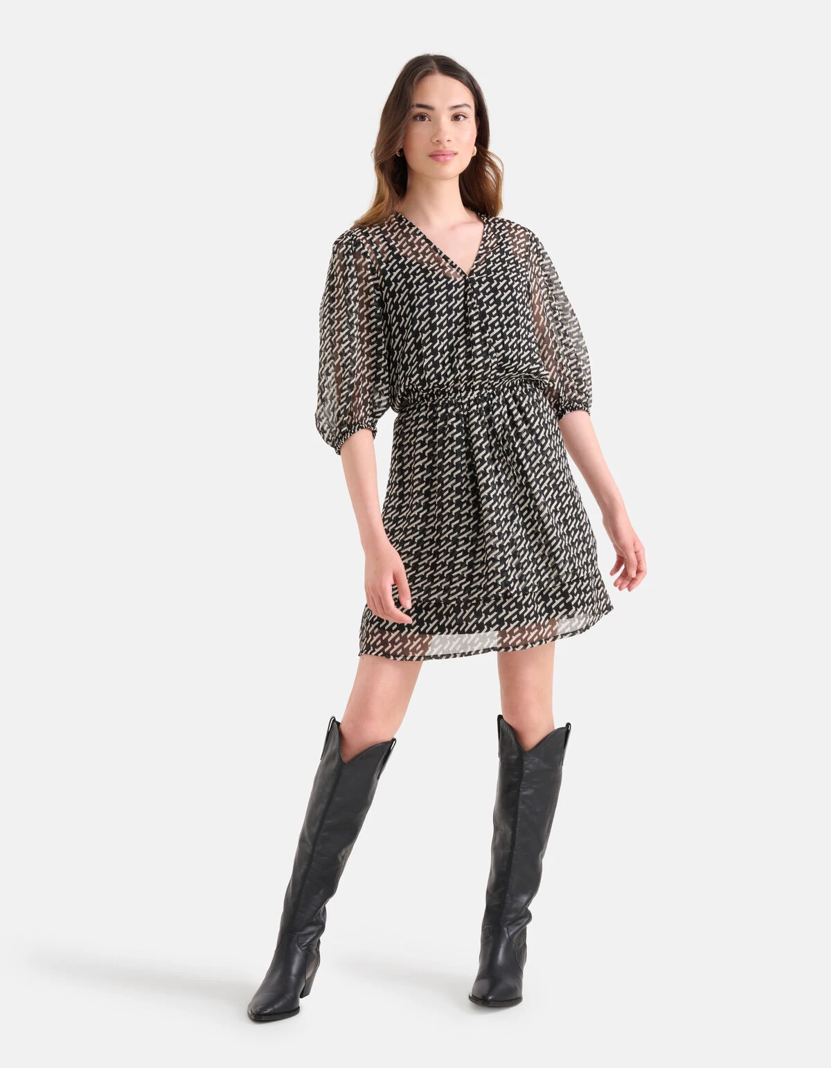 Grafische Chiffon Jurk Zwart/Wit 2 Grafische Chiffon Jurk Zwart/Wit - Afbeelding 2