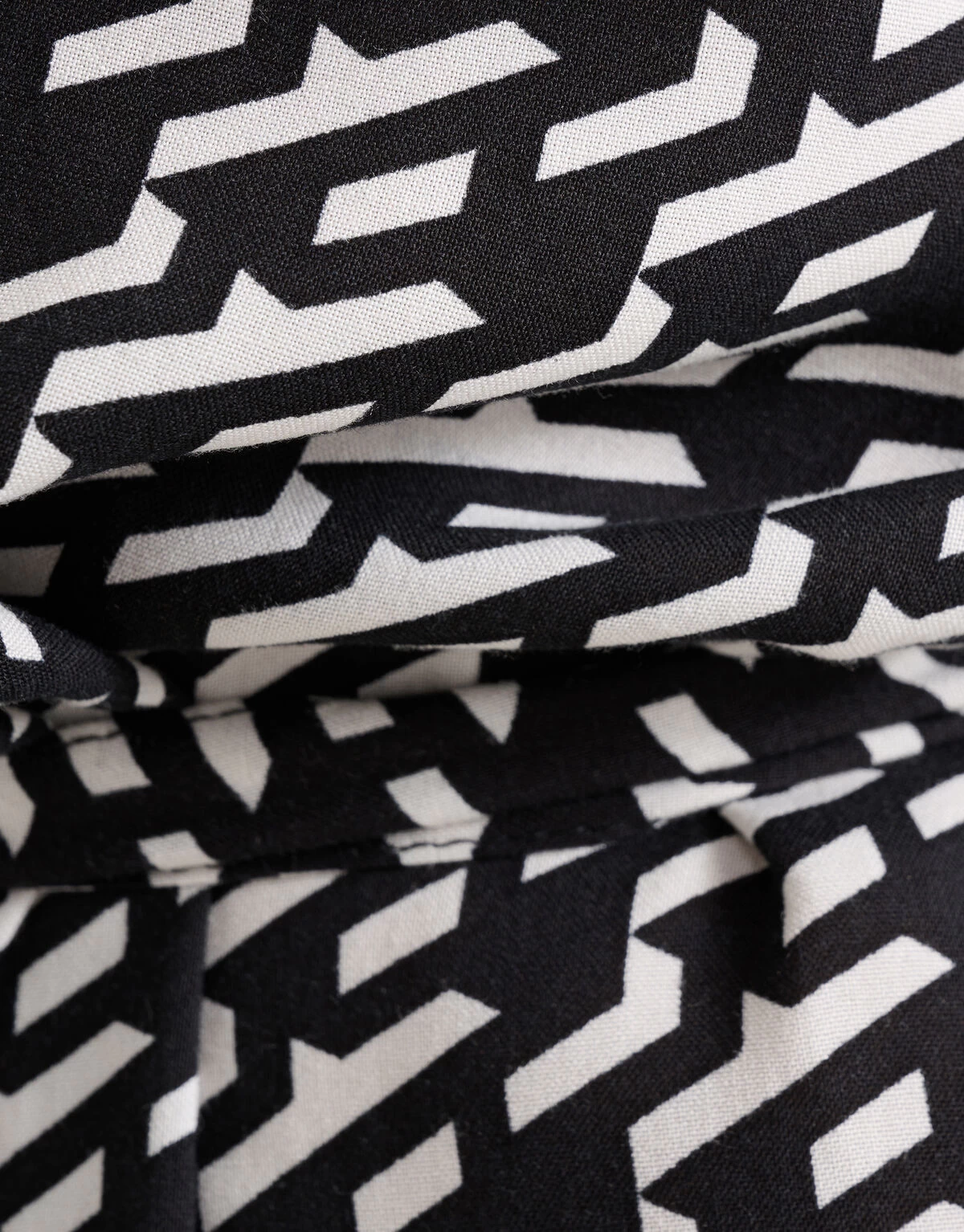 Grafische Midi Jurk Zwart 7 Grafische Midi Jurk Zwart - Afbeelding 7