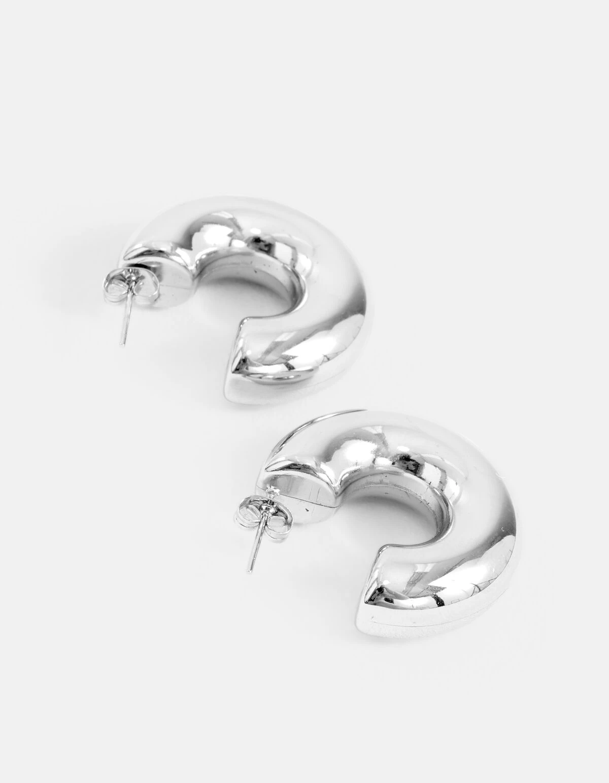 Bulky Hoop Oorbellen Zilver 4 Bulky Hoop Oorbellen Zilver - Afbeelding 4